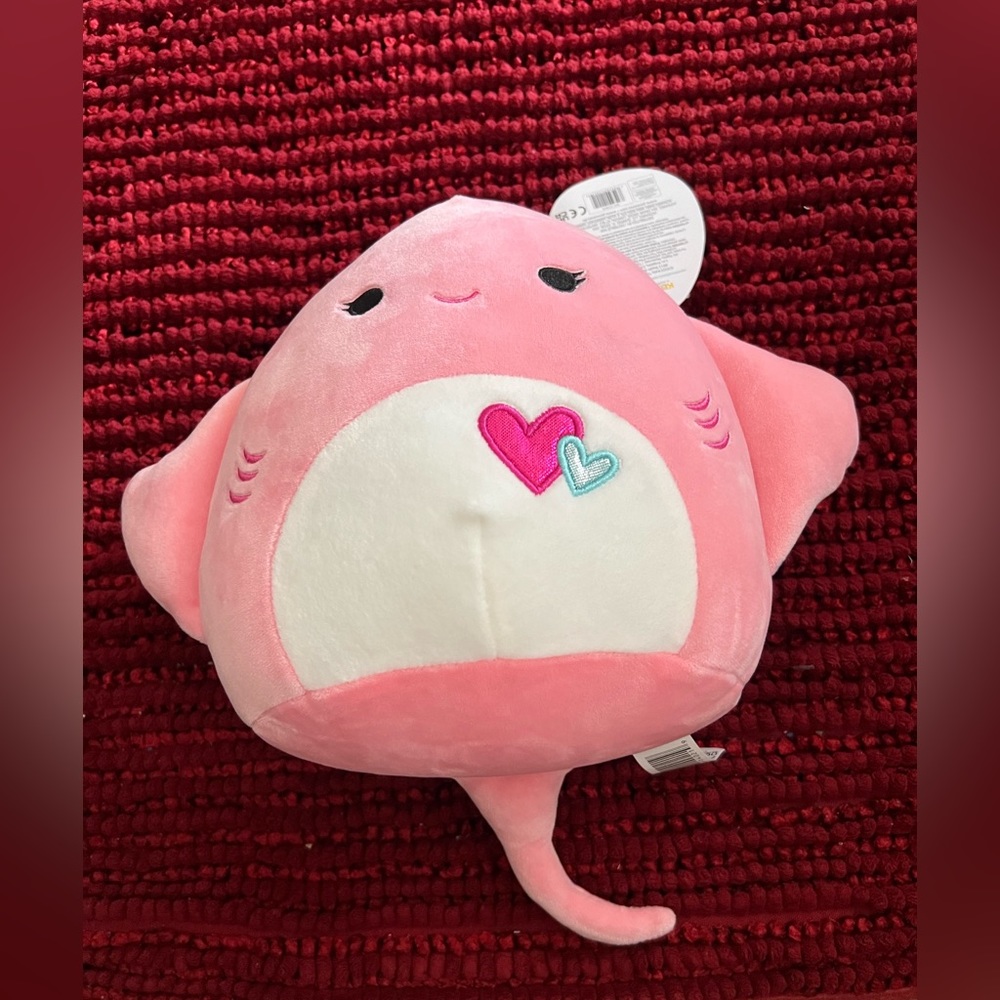 SQUISHMALLOW SAXA THE PINK STINGRAY 8”